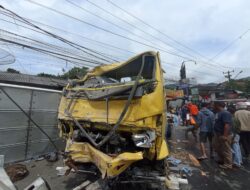 Kecelakaan Beruntun di Puncak, 16 Orang Terluka 