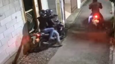 Viral ! Kepergok Warga Maling Ini Malah Todongkan Pistol