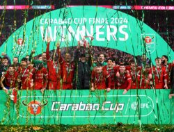 Jumlah Hadiah Liverpool Usai Juara Carabao Cup Lebih Kecil dari Gaji Van Dijk