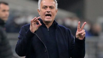 Mourinho Buka Peluang Melatih di Arab Saudi