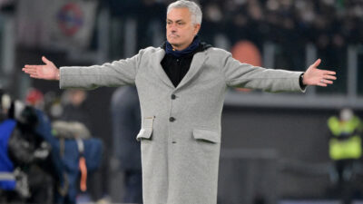 Mourinho Bangga Bisa Ciptakan Sejarah di Roma