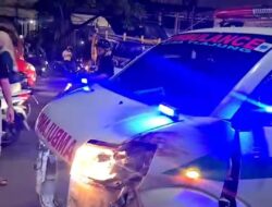 Ambulance Milik Desa Tlajung Udik Alami Kecelakaan, Ringsek Bagian Depan