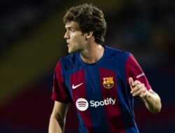 Marcos Alonso Berpisah dengan Barcelona